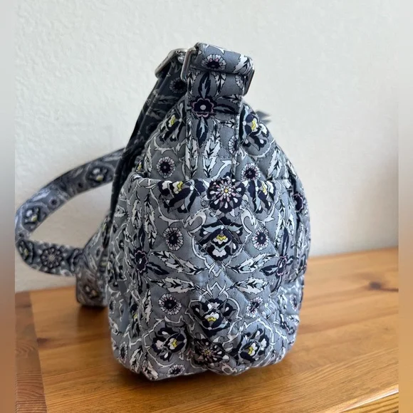 Vera Bradley Crossbody - Plaza Tile - Picture 4 of 13